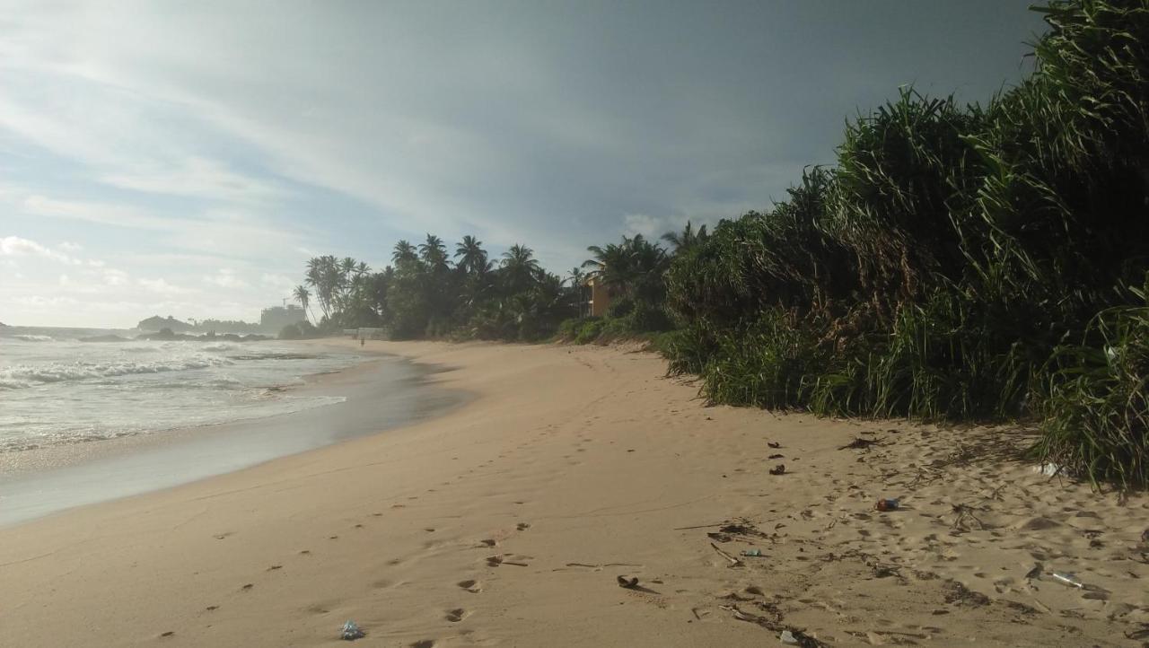 Jungle House Lägenhet Unawatuna Exteriör bild